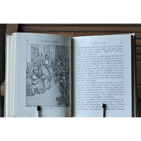 Antique School Reader, Everyday Classics Fifth Reader, Baker and Thorndike 1928 - Picture 8 of 9
